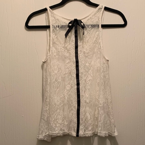 Urban Outfitters Tops - ✨HP✨ 🦋 3/$9 Urban Outfitters white top lace back